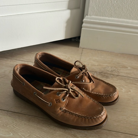 8.5 Sperry Boat shoes - Picture 1 of 4